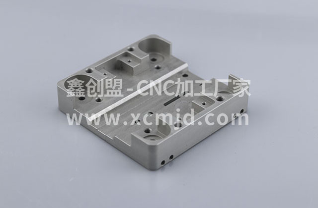  汽車連接器數(shù)控加工打樣有什么用？關(guān)于汽車連接器數(shù)控加工的幾點作用 